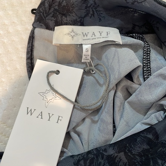 NWT WAYF Woman's Floral Fancy Body Suit Size S - Picture 6 of 8